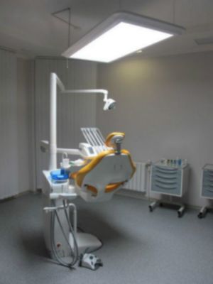 DENTA CDP Светильник бестеневой для клиники, 6 ламп по 28 Вт (модель T5.628EL) D-TEC AB (Швеция)