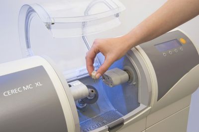 Аппарат Cerec MC XL Premium Package для изготовления стоматологических безметалловых ортопедических конструкций Dentsply Sirona